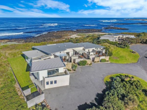 Hearns Beachside Villa 7